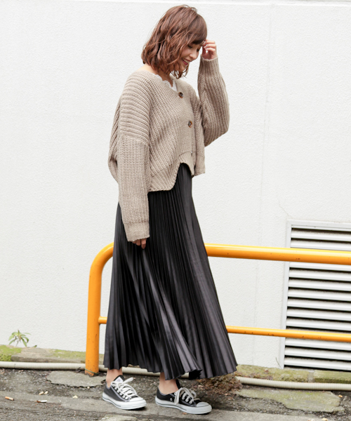 apres jour(アプレジュール)の「裾スカラップゆるカーディガン【ZOZOTOWN限定アイテム】(カーディガン/ボレロ・レディース・ベージュ/パープル/ダークブルー・フリー)」の9枚目の写真