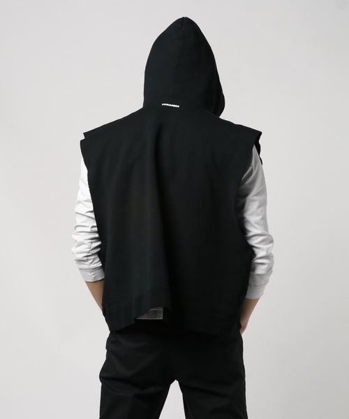 DSQUARED2（ディースクエアード）の「SWEATSHIRT /MERT&MARCUS 1994×DSQUARED2 /M&M FIT /0191（パーカー・メンズ・ブラック・S/M/XS）」の3枚目の写真
