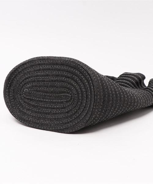 KOBE LETTUCE（コウベレタス）の「ラッフルフリルペーパーカゴバッグ（かごバッグ・レディース・ベージュ/レッド/ネイビー/ブラック・FREE）」の5枚目の写真