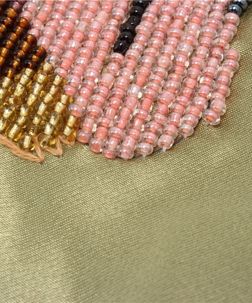 bpr BEAMS Women's（ビーピーアール　ビームス）の「GALERIE DES BAINS×BEAMS / 別注 アニマル クラッチ（クラッチバッグ・レディース・イエロー/グリーン・ONE SIZE）」の7枚目の写真