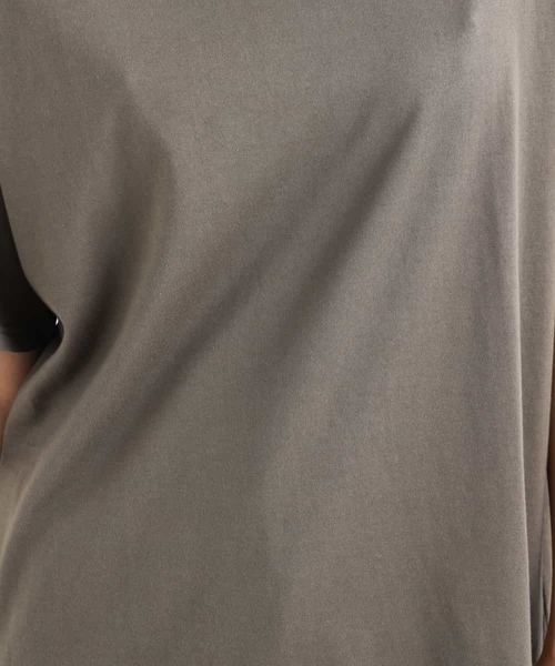 a.v.v（アーヴェヴェ）の「ワンショルチュニックカットソー（Tシャツ/カットソー・レディース・ブラック/ベージュ/カーキ・40/38/42/36/34）」の7枚目の写真
