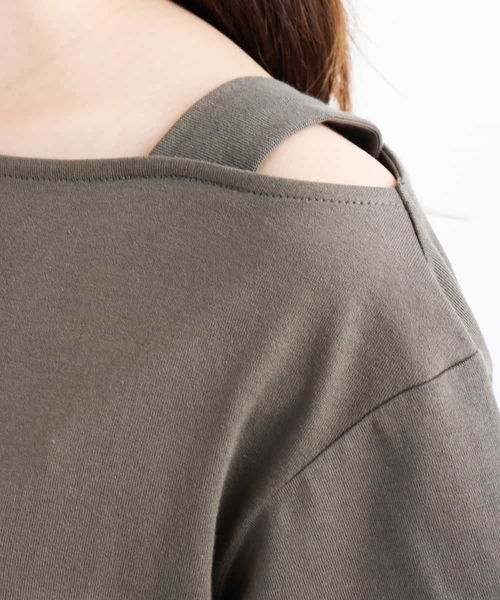 a.v.v（アーヴェヴェ）の「ワンショルチュニックカットソー（Tシャツ/カットソー・レディース・ブラック/ベージュ/カーキ・40/38/42/36/34）」の6枚目の写真