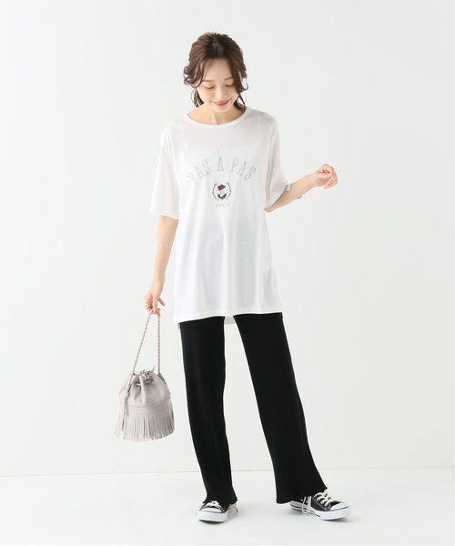 IENA（イエナ）の「college ロゴTシャツ◆（Tシャツ/カットソー・レディース・ホワイト/チャコールグレー/キャメル・FREE）」の14枚目の写真