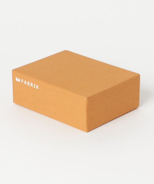 FABRIK(ファブリック)の「【FABRIK】トライフォールドウォレット/TRI-FOLD WALLET F13013(財布・メンズ・ターコイズブルー/イエロー/ホワイト/レンガ/チョコ/ダークグリーン/ブラック/キャメル・FREE)」の9枚目の写真