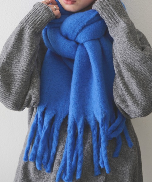 Aunt Marie's(アントマリーズ)の「ボリュームマフラー / AUNT MARIE'S(マフラー・レディース・ブラック/ダークグリーン/ダークブラウン/ベージュ/ピンク/オレンジ/アイボリー/エメラルド/キャメル/グレイッシュブルー/ライトグレー/ライトブルー/グレー/マスタード/ライトグリーン/ライトパープル/ネイビー/パープル/モカ/ブルーグレー/グリーン/イエロー/ライトブルーグレー/コーラル/スモークピンク/グレイッシュベージュ/モスグリーン/ライム/ブルー/レッド・FREE)」の19枚目の写真