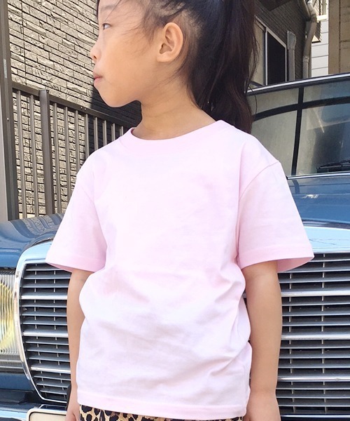 United Athle（ユナイテッドアスレ）の「5.6オンス ハイクオリティー Tシャツ キッズ 2026年 夏 夏服（Tシャツ/カットソー・キッズ・ミント/ダークブラウン/ブラック/ホワイト/ライトベージュ/ピンク/ブルー/ライトパープル/レッド/ピンク系/ネイビー/イエロー/パープル・150/110/130）」の11枚目の写真