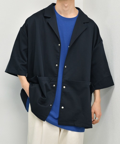 kutir（クティール）の「ビッグポケットオープンカラーシャツブルゾン（ブルゾン・メンズ・ネイビー/オフホワイト/ダークブルー・MEDIUM/LARGE）」の3枚目の写真