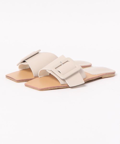 KOBE LETTUCE（コウベレタス）の「スクエアトゥBIGバックルワンベルトサンダル（サンダル・レディース・ブラック/ゴールド/その他/キャメル/ライトベージュ/パイソン・S/M/L）」の13枚目の写真