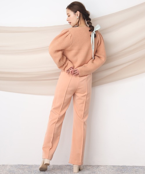 one after another NICE CLAUP（ワンアフターアナザーナイスクラップ）の「パフ袖ニットカーディガン（カーディガン/ボレロ・レディース・アイボリー/テラコッタ/モカ/オレンジ・FREE）」の8枚目の写真