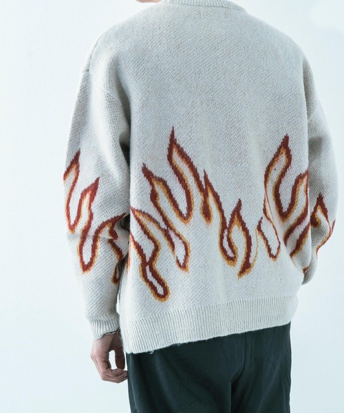 Ressaca（レサーカ）の「5G モヘアタッチ オーバーサイズ クルーネックニット（ニット/セーター・メンズ・ネイビー/アイボリー/ブラック×レッド/ブラック×ブルー/ワイン・M/L）」の9枚目の写真