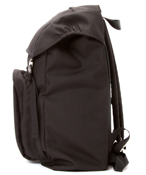 BEAUTY&YOUTH UNITED ARROWS（ビューティーアンドユースユナイテッドアローズ）の「BY ∴ ダブル フラップ ディパック/リュック §◆（バックパック/リュック・メンズ・ブラック/オリーブ/ネイビー・ﾌﾘ-）」の5枚目の写真