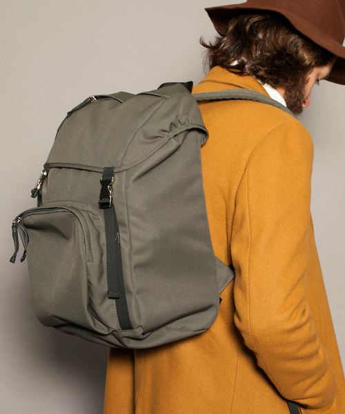 BEAUTY&YOUTH UNITED ARROWS（ビューティーアンドユースユナイテッドアローズ）の「BY ∴ ダブル フラップ ディパック/リュック §◆（バックパック/リュック・メンズ・ブラック/オリーブ/ネイビー・ﾌﾘ-）」の12枚目の写真