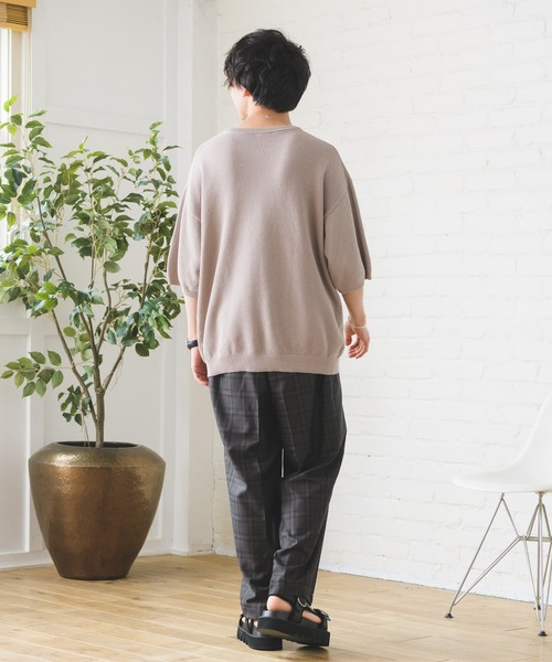 Alpinus(アルピナス)の「鹿の子編み ルーズサマーニットTシャツ(Tシャツ/カットソー・メンズ・グレイッシュベージュ/ブラウン/ネイビー/ブルー/グリーン/ブラック・SMALL/MEDIUM)」の18枚目の写真