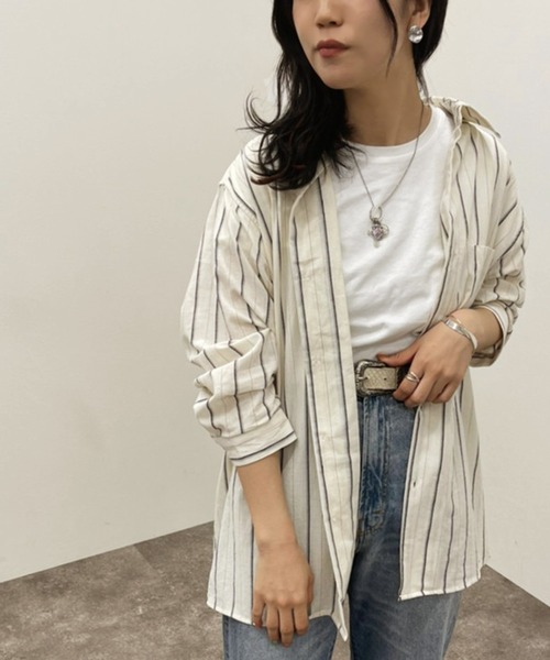 apres jour mignon(アプレジュールミニョン)の「アソートストライプシャツ 【ZOZOTOWN限定アイテム】(シャツ/ブラウス・レディース・ベージュ/アイボリー/ライトベージュ・X-LARGE/フリー)」の2枚目の写真