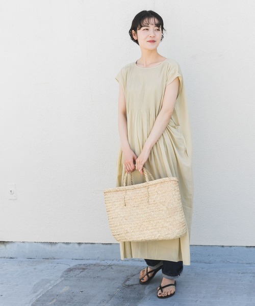 かぐれ（カグレ）の「ピンタックワンピース（ワンピース・レディース・ライトベージュ/ブルー/ブラック系その他・FREE）」の10枚目の写真