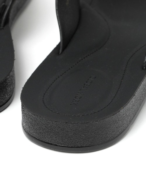 GLOBAL WORK（グローバルワーク）の「ラクッショントングサンダルMen/932773（サンダル・メンズ・ブラック/ブラウン/ライトブラウン・MEDIUM/LARGE）」の9枚目の写真