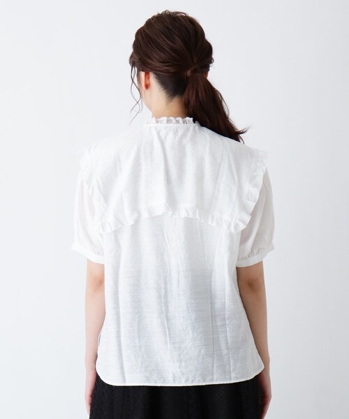 Cutie Blonde（キューティーブロンド）の「◆【S-L/2点セット】BIG襟付きブラウス（シャツ/ブラウス・レディース・ベージュ/オフホワイト/カーキ・01/02/03）」の4枚目の写真