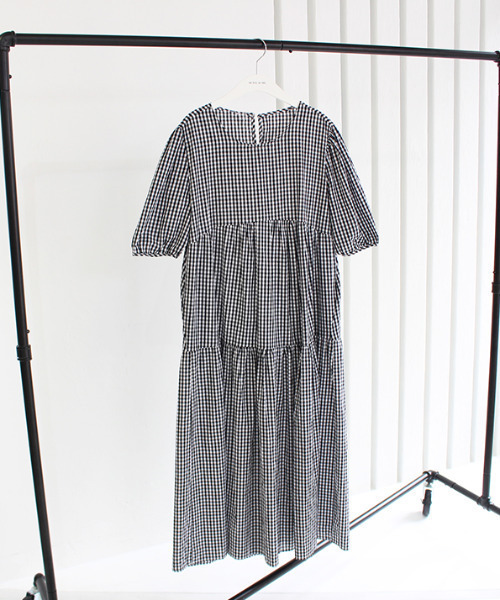 MODE ROBE（モードローブ）の「ギンガムチェックロングワンピース（ワンピース・レディース・チェック・FREE）」の2枚目の写真