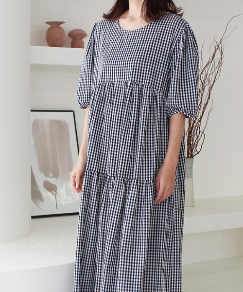 MODE ROBE（モードローブ）の「ギンガムチェックロングワンピース（ワンピース・レディース・チェック・FREE）」の14枚目の写真