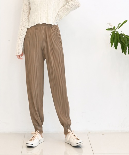 me+em select（ミームセレクト）の「リンクルフリージョガーパンツ（その他パンツ・レディース・チャコールグレー/ブラック/ベージュ/グレー/ブルー・FREE）」の8枚目の写真