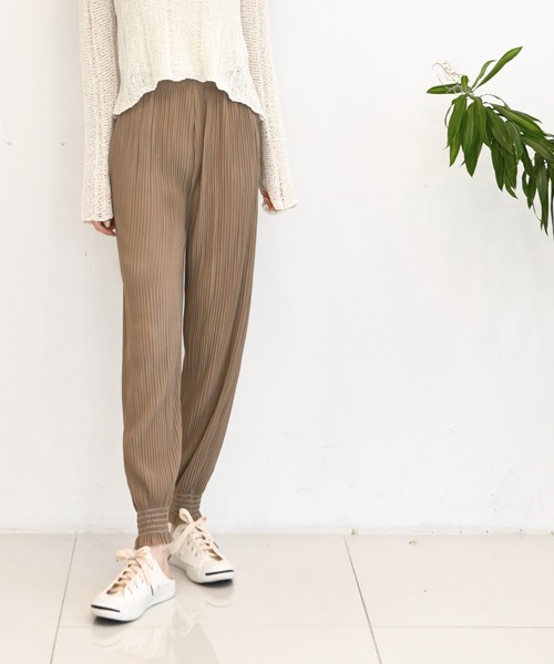 me+em select（ミームセレクト）の「リンクルフリージョガーパンツ（その他パンツ・レディース・チャコールグレー/ブラック/ベージュ/グレー/ブルー・FREE）」の12枚目の写真