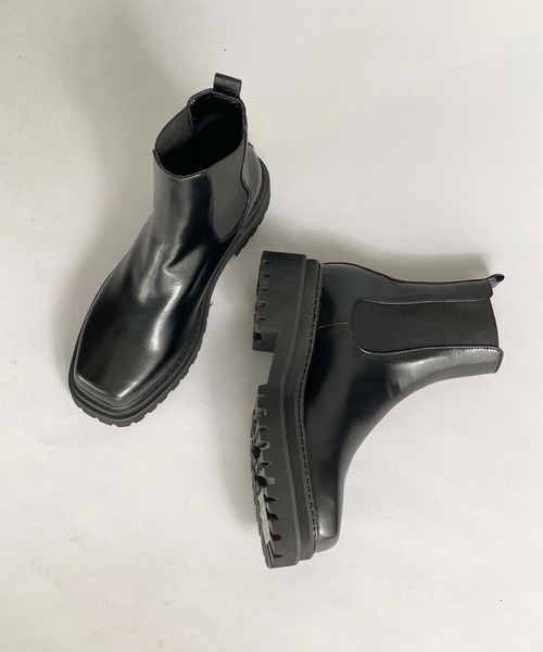 EVOL（イーボル）の「軽量トラックソールサイドゴアブーツ（WATER PROOF）（ブーツ・レディース・ブラック/ブラウン・S/M/L）」の2枚目の写真