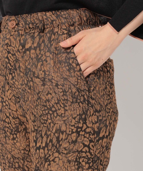 JEANASIS（ジーナシス）の「アソートジャガードトラウザー/959364（スラックス・レディース・レオパード/ホワイト系その他/グリーン系その他/ブラウン系その他/ブラック系その他/ブラック系その他2/パープル系その他・SMALL/MEDIUM）」の22枚目の写真