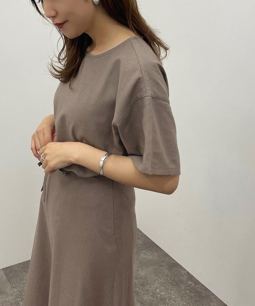 apres jour mignon(アプレジュールミニョン)の「リネン混トップス【ZOZOTOWN限定アイテム】(シャツ/ブラウス・レディース・チャコールグレー/ピンクベージュ・フリー/X-LARGE)」の13枚目の写真