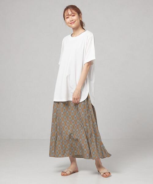 closet story(クローゼットストーリー)の「<closet story> サイドスリット オーバー カットソー(Tシャツ/カットソー・レディース・ホワイト/ピンク/ライム/モカ・FREE)」の18枚目の写真