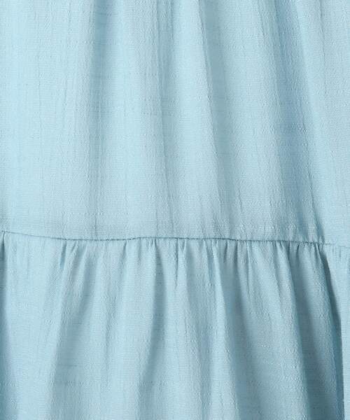 SHOO・LA・RUE（シューラルー）の「◆フリルティアードブラウス（シャツ/ブラウス・レディース・オフホワイト/ブラック/ライトブルー・02/03/04）」の11枚目の写真