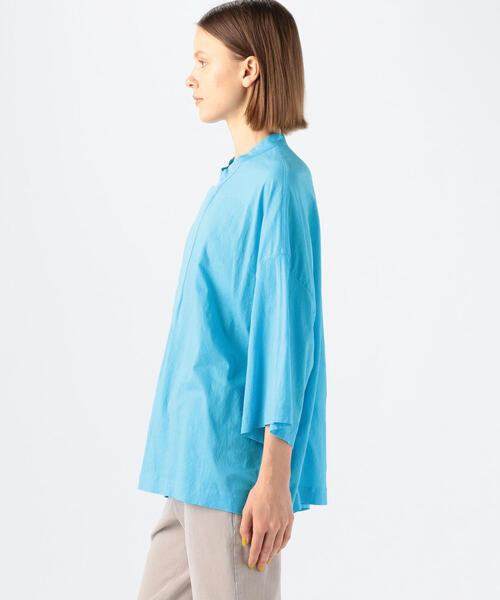 TOMORROWLAND （トゥモローランド）の「ハイコンパクトジャージー ワイドスリーブシャツ（シャツ/ブラウス・レディース・ライトブルー/ネイビー/キャメル・S）」の6枚目の写真