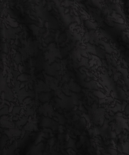 Andemiu（アンデミュウ）の「フラワージャガードブラウス958874（シャツ/ブラウス・レディース・ピンク/オフホワイト/ブラック・FREE）」の9枚目の写真