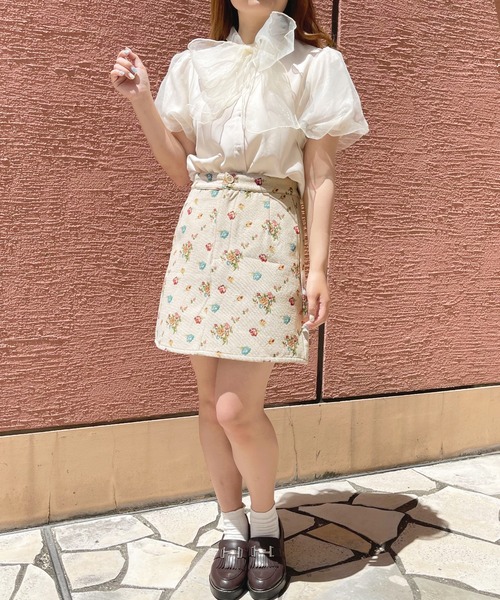 apres jour(アプレジュール)の「台形ゴブランスカート【ZOZOTOWN限定アイテム】(スカート・レディース・ブラック系その他/アイボリー・X-LARGE/フリー)」の9枚目の写真