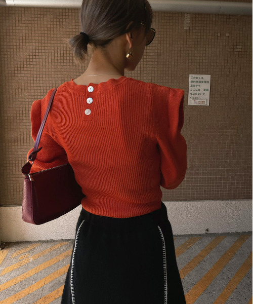 Ameri（アメリ）の「SHOULDER TUCK SHEER KNIT（ニット/セーター
