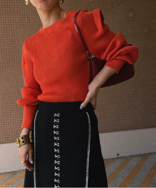 Ameri VINTAGE - あひ‼️SHOULDER TUCK SHEER KNIT Ameri（アメリ）の「SHOULDER TUCK SHEER KNIT（ニット/セーター