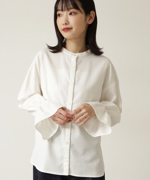 NATURAL BEAUTY BASIC（ナチュラルビューティーベーシック）の「スクエアカラーブラウス（シャツ/ブラウス・レディース・オフホワイト・MEDIUM/SMALL）」の5枚目の写真