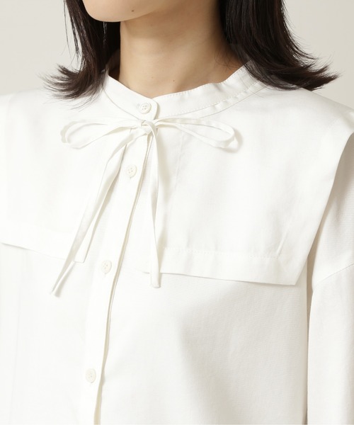 NATURAL BEAUTY BASIC（ナチュラルビューティーベーシック）の「スクエアカラーブラウス（シャツ/ブラウス・レディース・オフホワイト・MEDIUM/SMALL）」の8枚目の写真