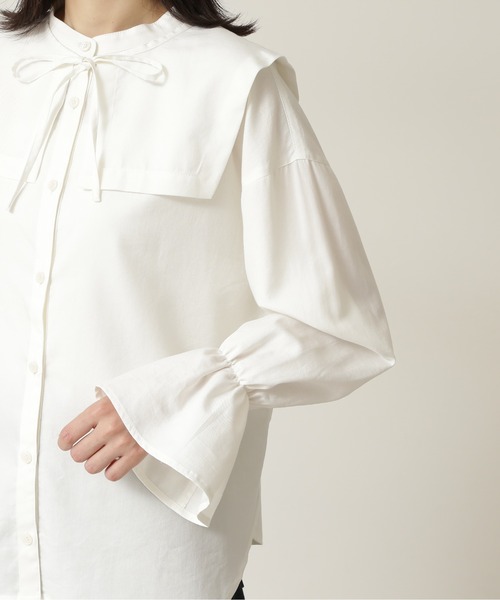 NATURAL BEAUTY BASIC（ナチュラルビューティーベーシック）の「スクエアカラーブラウス（シャツ/ブラウス・レディース・オフホワイト・MEDIUM/SMALL）」の9枚目の写真