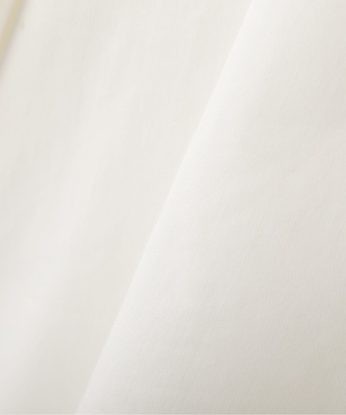 NATURAL BEAUTY BASIC（ナチュラルビューティーベーシック）の「スクエアカラーブラウス（シャツ/ブラウス・レディース・オフホワイト・MEDIUM/SMALL）」の16枚目の写真