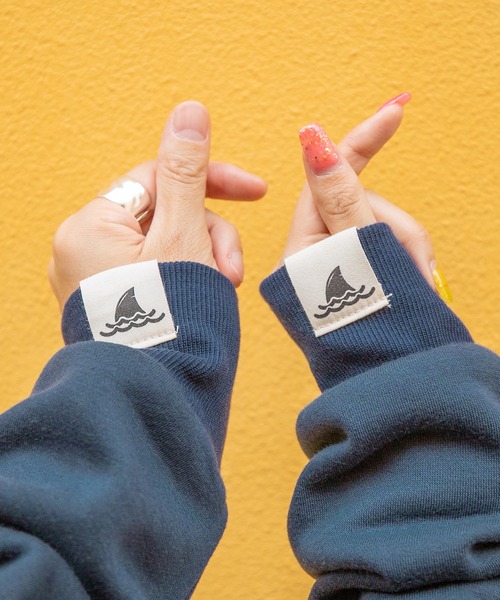 PairPair（ペアペア）の「アニマルピスネーム付きプルオーバー(ユニセックス)（スウェット・レディース・ネイビー/グリーン/オートミール・FREE）」の3枚目の写真