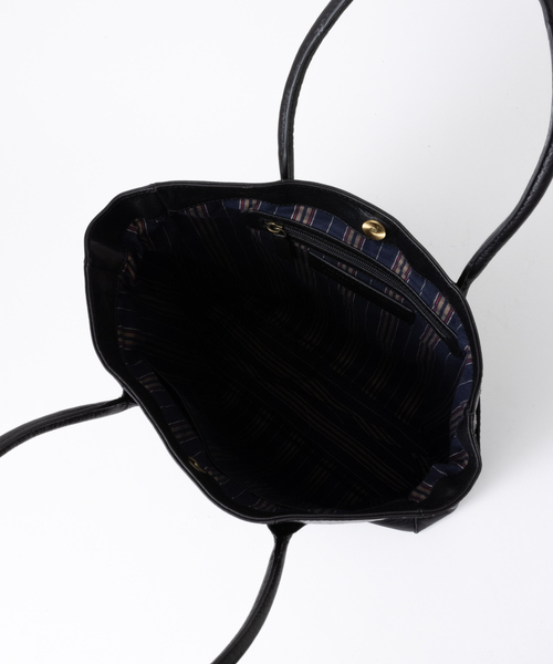 alfredoBANNISTER（アルフレッドバニスター）の「【一部店舗＋WEB限定】縦型 レザートート（トートバッグ・メンズ・ブラック/ダークブラウン・フリー）」の10枚目の写真