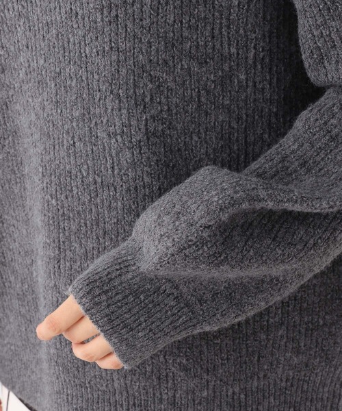 LEPSIM（レプシィム）の「5ゲージ畦袖ボリュームプルオーバー　219652（ニット/セーター・レディース・イエロー/ブルー/モカ/チャコールグレー・FREE）」の14枚目の写真