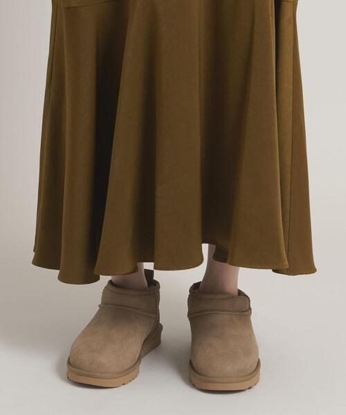 UGG(アグ)の「<UGG>CLASSIC ULTRA MINI(ブーツ・レディース・ブラック/モカ/ブラウン・6/8/5/7)」の12枚目の写真