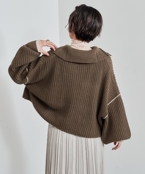 cepo（セポ）の「ボリュームスリーブ ハイネックショートニット（ニット/セーター・レディース・ブラウン/グリーン/オフホワイト・M）」の17枚目の写真