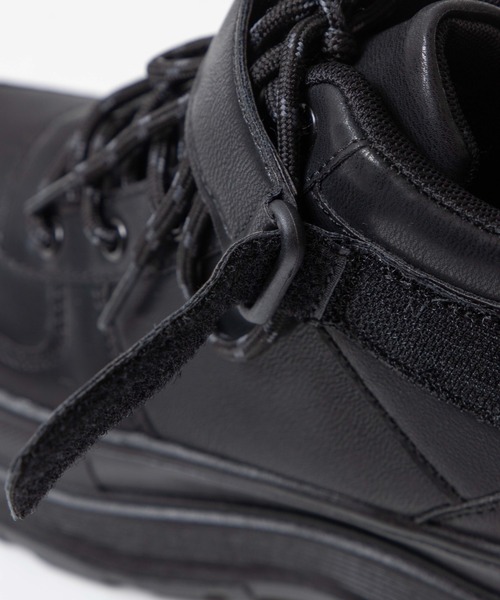 WEGO（ウィゴー）の「WEGO/ベルト付キハイカットスニーカー（スニーカー・レディース・ブラック/ホワイト・MEDIUM/LARGE）」の7枚目の写真