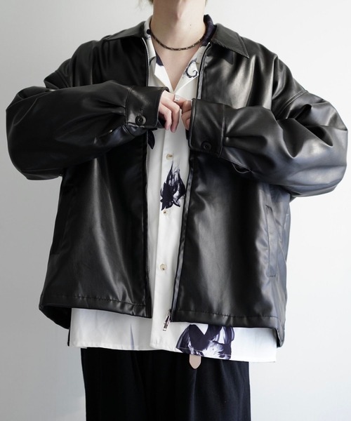 NILWAY（ニルウェイ）の「Dバックルワイドスリーブシンセティックレザージップジャケット（ブルゾン・メンズ・ブラック・SMALL/MEDIUM/LARGE）」の7枚目の写真