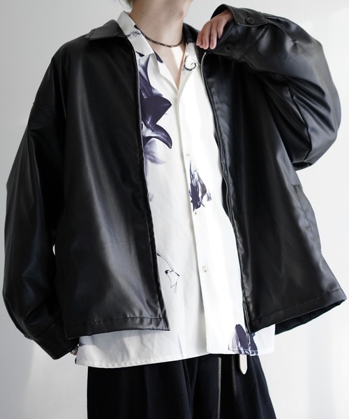 NILWAY（ニルウェイ）の「Dバックルワイドスリーブシンセティックレザージップジャケット（ブルゾン・メンズ・ブラック・SMALL/MEDIUM/LARGE）」の14枚目の写真