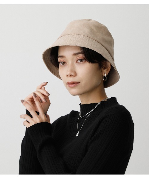AZUL by moussy(アズールバイマウジー)の「BUCKET HAT/バケットハット(ハット・レディース・ライム/ブラック/ライトベージュ・FREE)」の1枚目の写真