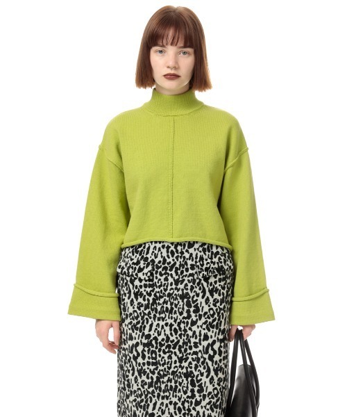 SLY（スライ）の「ROLL UP S/L SHORT TOPS ロールアップスリーブ ショート トップス（ニット/セーター・レディース・ホワイト/ブラック/ベージュ/グリーン・FREE）」の16枚目の写真