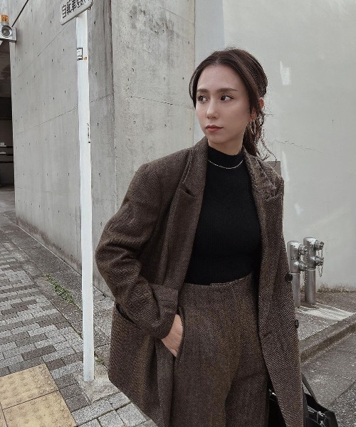 ACYM（アシーム）の「Herringbone check パンツ（その他パンツ・レディース・ベージュ/ブラウン・SMALL/MEDIUM）」の12枚目の写真